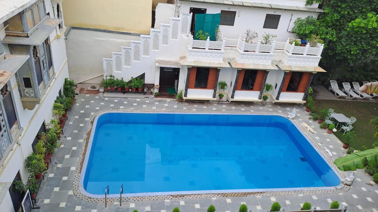 Mahendra Prakash Hotel Udaipur Ngoại thất bức ảnh
